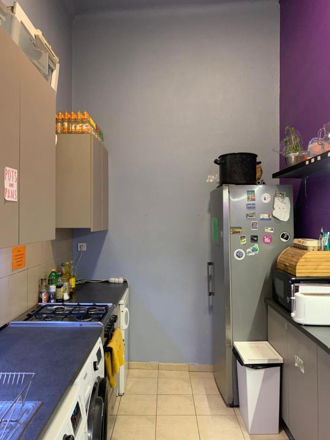 Carpe Noctem Hostel Budapest Exteriör bild